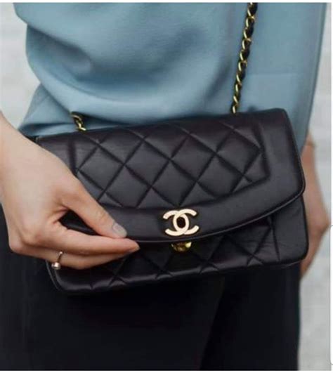 sac chanel lady diana|Chanel diana purses.